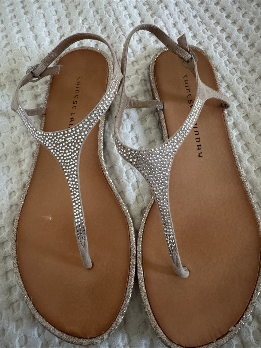 Chinese Laundry Women’s Sparkle T-Strap Sandals in Champagne